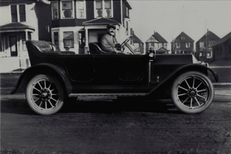 1912年 シボレーの第一号車”クラシック・シックス”誕生