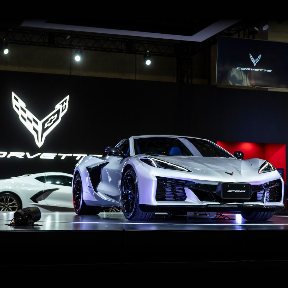 コックピットデザインを刷新！新型「コルベットZ06」デビュー