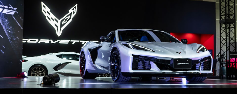 コックピットデザインを刷新！新型「コルベットZ06」デビュー