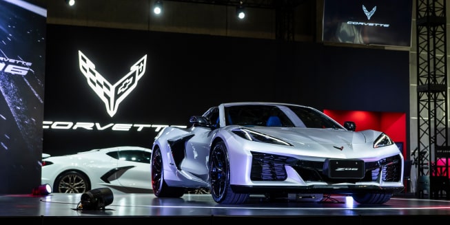 コックピットデザインを刷新！新型「コルベットZ06」デビュー